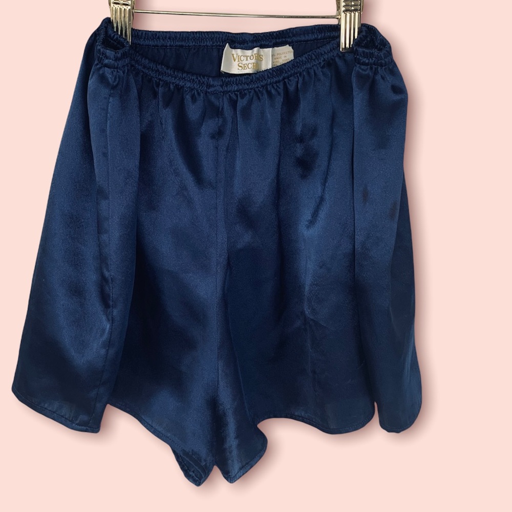 Victoria’s Secret Vintage Gold Shorts Dark Blue Satin size Medium